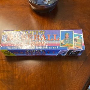 Topps Baseball Card Set 1989 New in Sealed Box